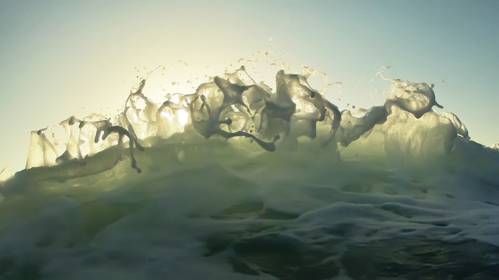 El efímero arte abstracto del mar